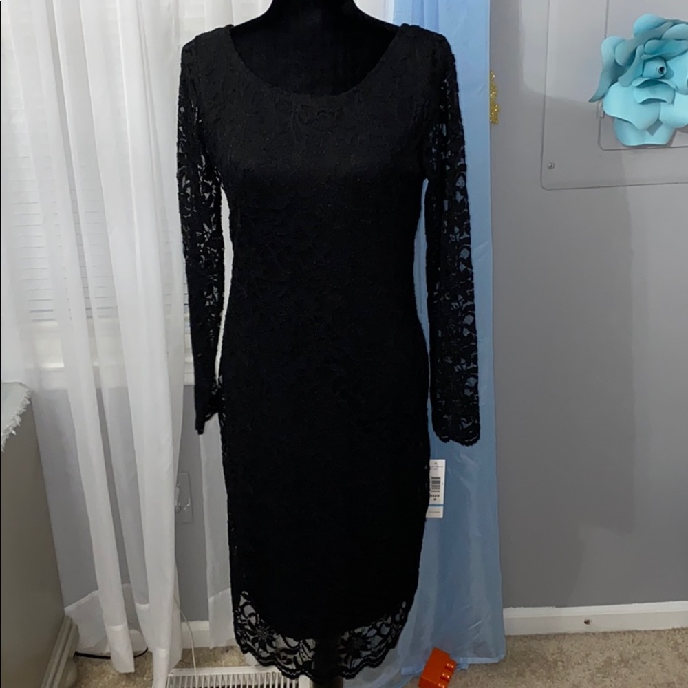 Dress - Picture 3 of 6